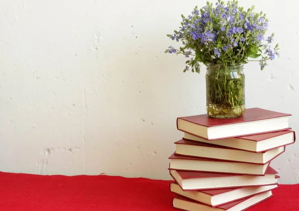 Composición con flores — Foto de Stock