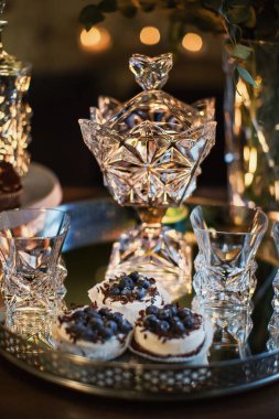 Olay ya da kutlama için zarif masa dekorasyonu