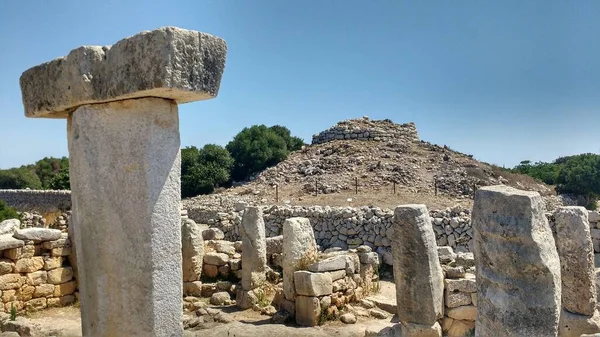 Torralba den Salort povoado talayótico, ilha de Menorca, Espanha — Fotografia de Stock