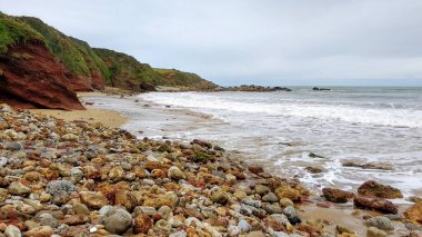 Arenal de Moris plajı, Caravia belediyesi, Asturias, İspanya