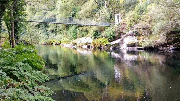 Río Entre Asturias Galicia Cerca Del Pueblo San Tirso Abres —  Fotos de Stock