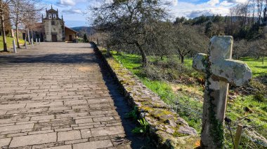Asturya öncesi San Andres de Bedrinana Kilisesi, Villaviciosa, Asturias, İspanya