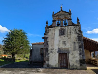 Asturya öncesi San Andres de Bedrinana Kilisesi, Villaviciosa, Asturias, İspanya