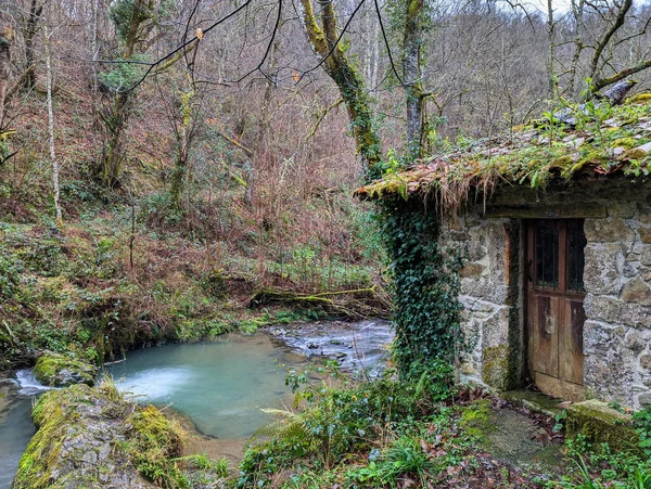 Bimenes Mills Route Barrial Mill, PR-AS 141, İspanya, Asturias, Bimenes belediyesi.