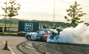 Sürüklen, Lenexpo. Saint-Petersburg, Kraliyet Otomobil Fuarı