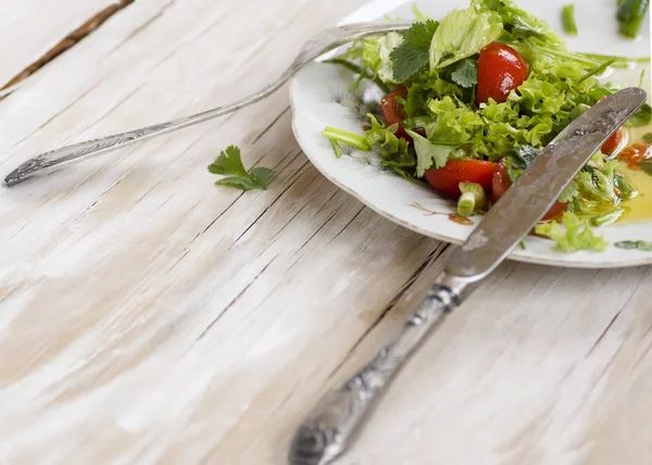 Matsalat med tomat – stockfoto