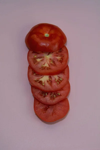 Fatias Tomate Vermelho Suculento Fatiado — Fotografia de Stock