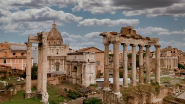 Roma 'daki Antik Roma Forumunun Manzarası