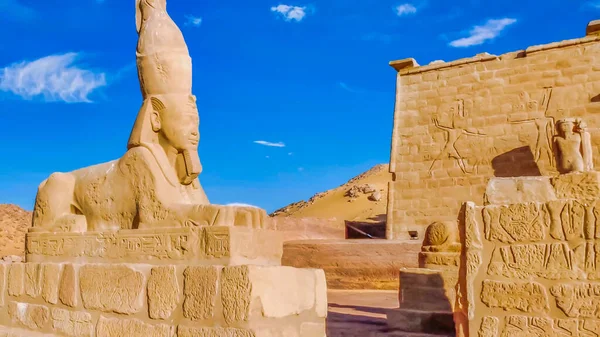 Esfinge Ramsés Abu Simbel Templos Patrimonio Humanidad Por Unesco Asuán — Foto de Stock