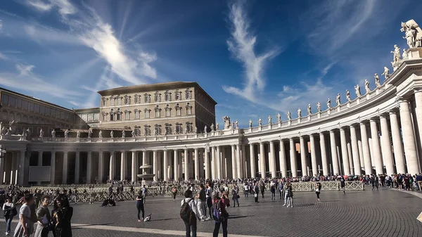 Peters Square Located Directly Front Peters Basilica Vatican City — Fotografia de Stock
