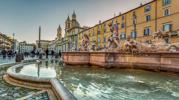 Фонтана Кватро Фьюми Площади Навона Риме Италия — стоковое фото