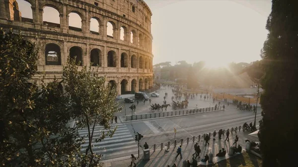 Colosseum Met Ruïnes Van Beroemde Romeinse Forum Rome Italië — Stockfoto