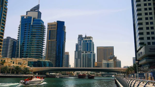 Arranha Céus Modernos Ponte Dubai Emirados Árabes Unidos — Fotografia de Stock