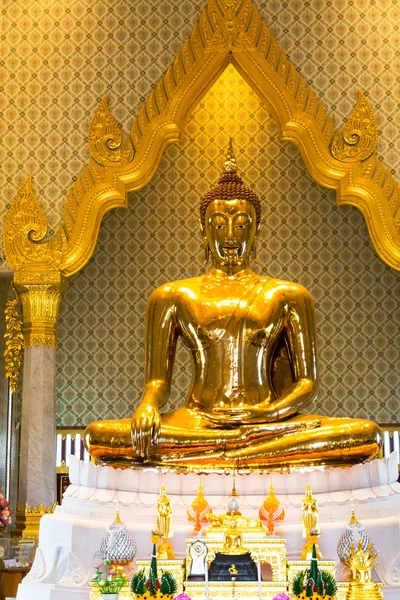 Bouddha d'or, Wat Trimit, Bangkok, Thaïlande. Célèbre pour sa giga — Photo