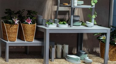 masa ve sandalyeler, iç mekan, kanepe