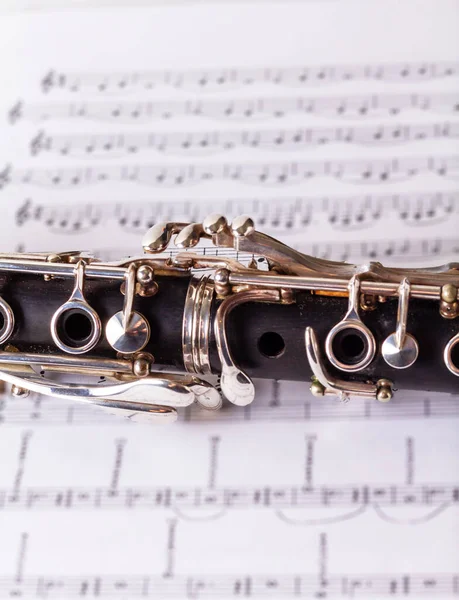 Clarinete Sobre Pontuação Genérica Não Focada Escalas Posições Nota Clarinete — Fotografia de Stock