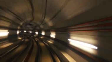 Barcelona Metro Tüneli Zaman HD