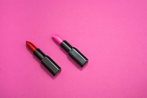 Fashion Cosmetica Foto Van Rode Roze Lippenstift Een Roze Achtergrond — Stockfoto