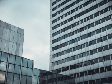 Kolonya 'da retro tarzı ofis binaları - Almanya