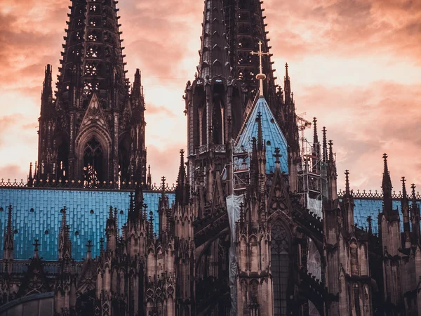 Cologne Kupol Med Fantastisk Orange Bakgrund Himmel — Stockfoto