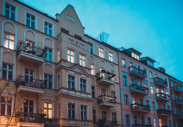 Hermosas Casas Adosadas Rojas Amarillas Berlín — Foto de Stock
