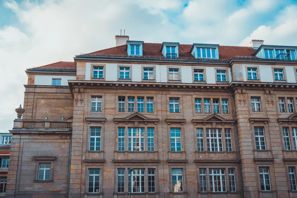 Edifício Alemão Com Design Arquitetura Neoclássica Vários Andares Janelas Abaixo — Fotografia de Stock