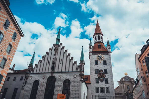 Düşük açılı görünüş Gotik bina tarz