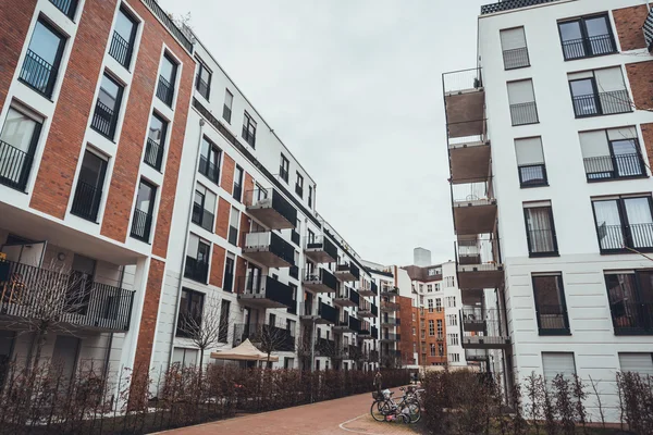 bazı modern townhouses veranda
