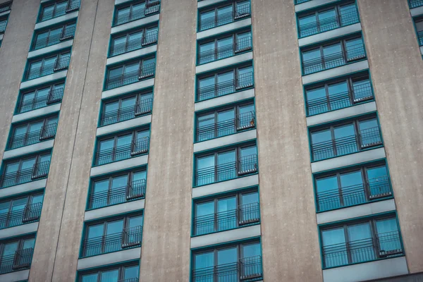 Low angle view on high rise condo windows — Stock Photo, Image