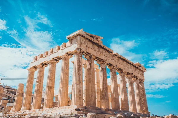 Antiguo atractivo turístico europeo del templo griego — Foto de Stock