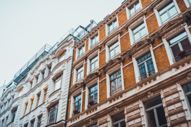 Yenilenmiş daire üzerinde düşük açılı görünüş