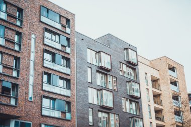 Üst üste üç lüks daireler