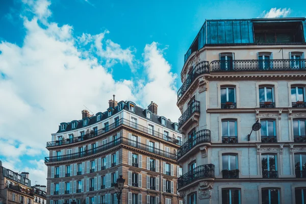 Grands appartements avec murs extérieurs incurvés — Photo