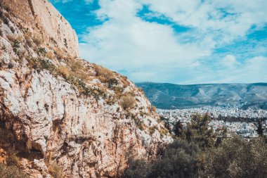 Dev hill ile şehir bakan Antik şehir duvar