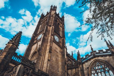 eski kilisede güzel: manchester