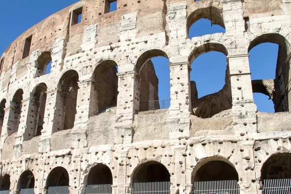 Roma'da colloseum