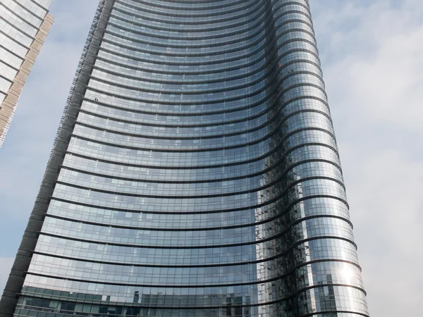 Vista Esterna Architettonica Basso Angolo Del Grattacielo Moderno Alta Altezza — Foto Stock