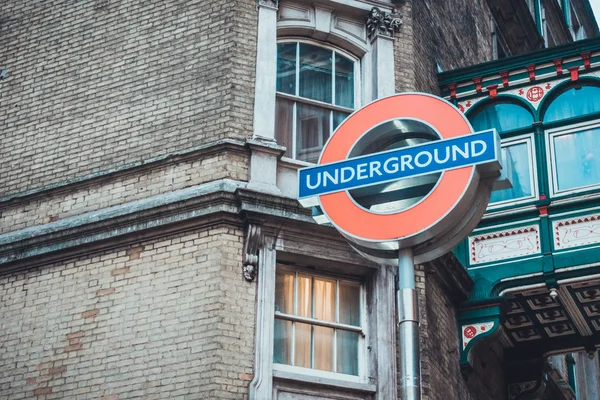 London Underground Tábla Egy Táblán Amely Jelzi Bejárat Egyik Állomás — Stock Fotó