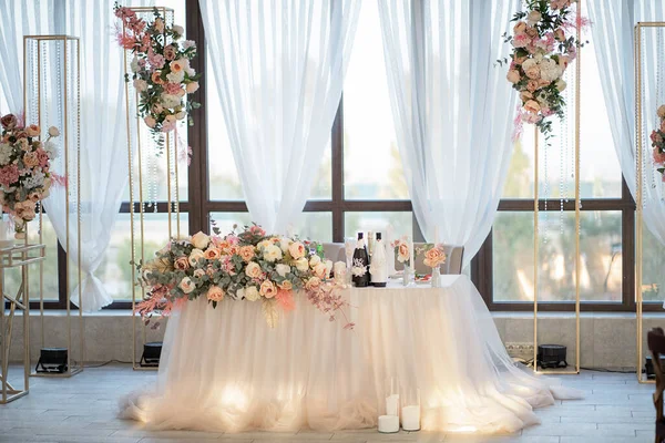 Schöne Hochzeitsblumen Rose — Stockfoto