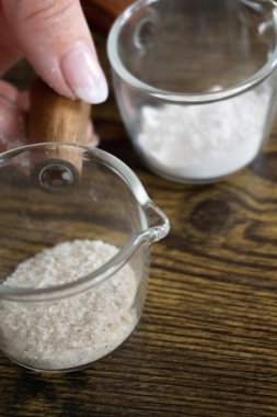 psyllium kabukları ve glütensiz un.