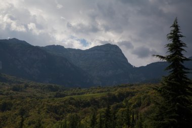 Kırım'da, deniz, kara