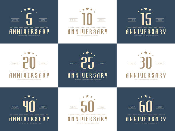 Векторный набор юбилейных знаков, символов. Пять, десять, пятнадцать, двадцать, тридцать, сорок, пятьдесят, шестьдесят лет коллекция элементов дизайна
.