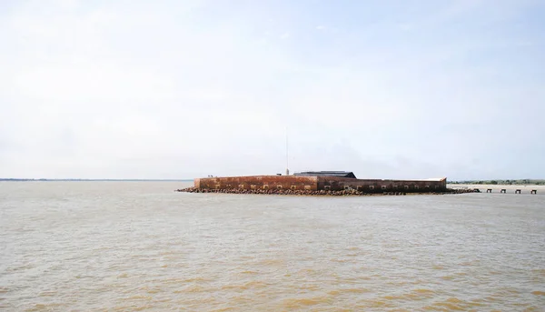 Charleston Limanı 'ndaki Fort Sumter