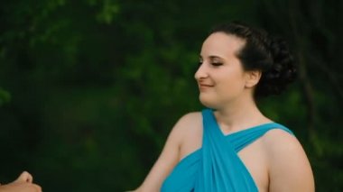 Eğitim dans açık havada genç Çift