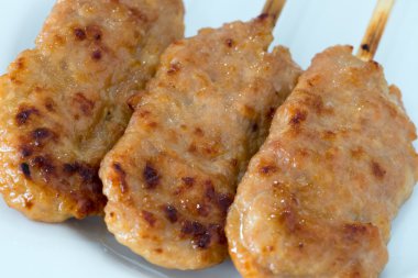 Tayland usulü ızgara domuz eti.