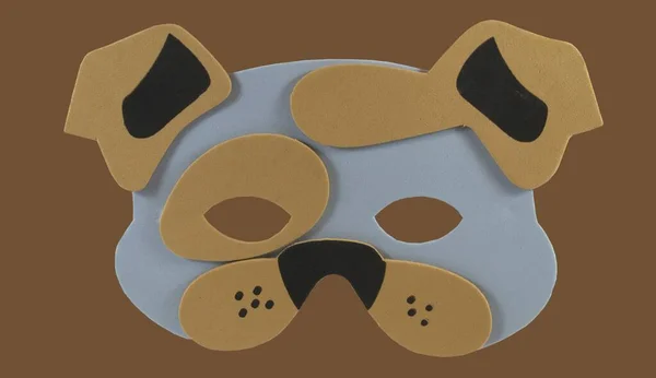 Kahverengi Arka Planda Köpek Maskesi - Stok İmaj