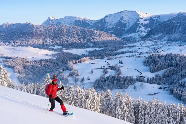 Nice Active Senior Woman Snowshoeing Allgaeu Alps Oberstaufen View Bregenzerwald — Stock Photo, Image