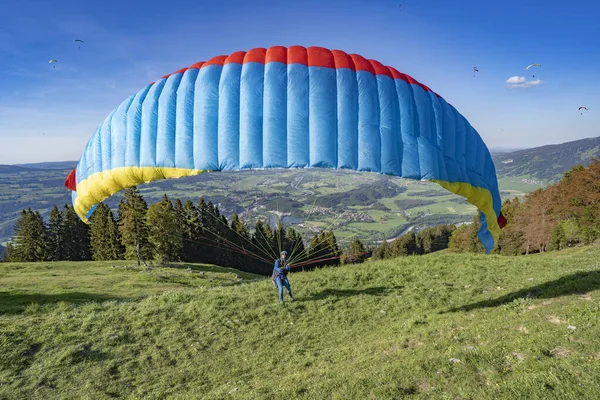 Immenstadt Bavaria Germany 2020 Paragliders Competition Blue Sky Allgau Alps — Stock Photo, Image
