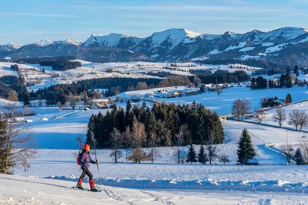 Oberstaufen Bavyera Almanya Yakınlarındaki Allgaeu Alplerinde Kar Ayakkabısı Giyen Aktif — Stok fotoğraf