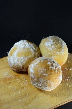 Yemek, Roti Goreng bir çeşit Endonezya yiyeceğidir. 